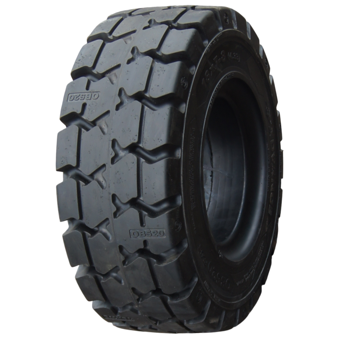 Рисунок протектора шины 18*7-8 OB-520 Solid Advance
